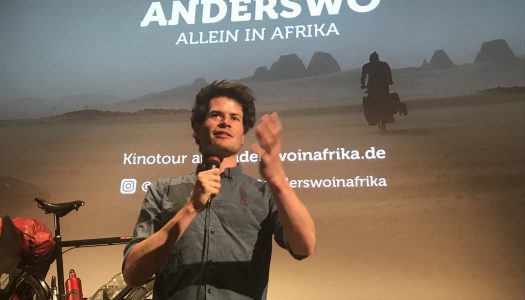 RdR: Anselm Pahnke – Anderswo. Allein in Afrika