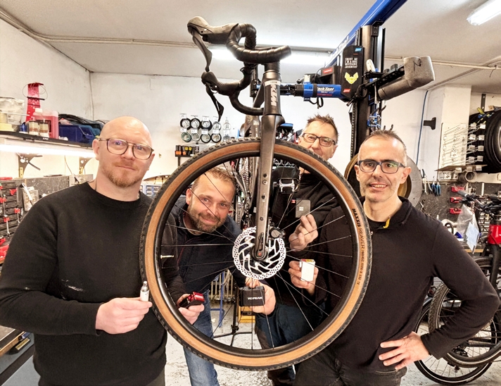Die Mechaniker von „2rad Dorfinger“